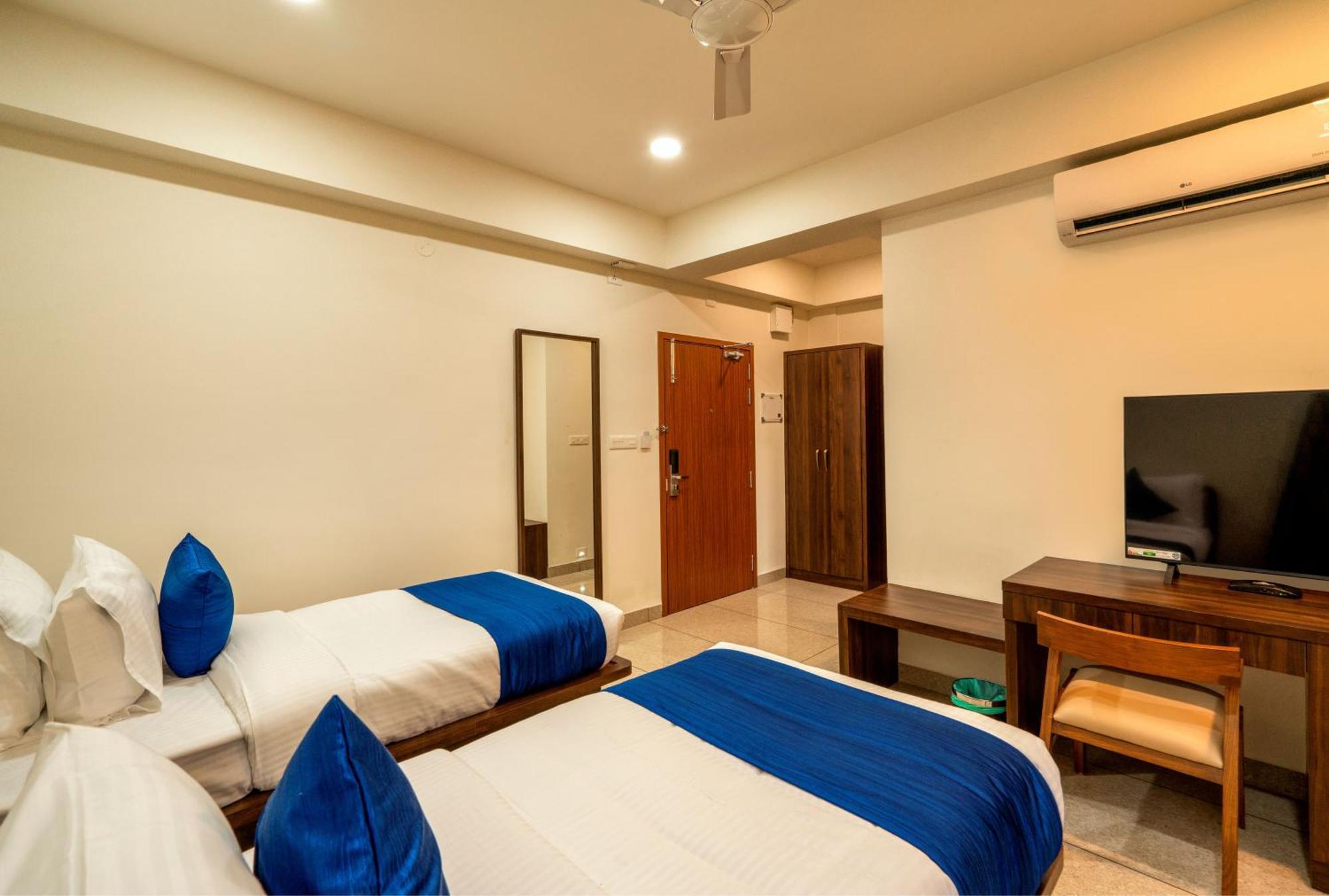 Kumbanad Heritage Hotel Vennikulam Kültér fotó