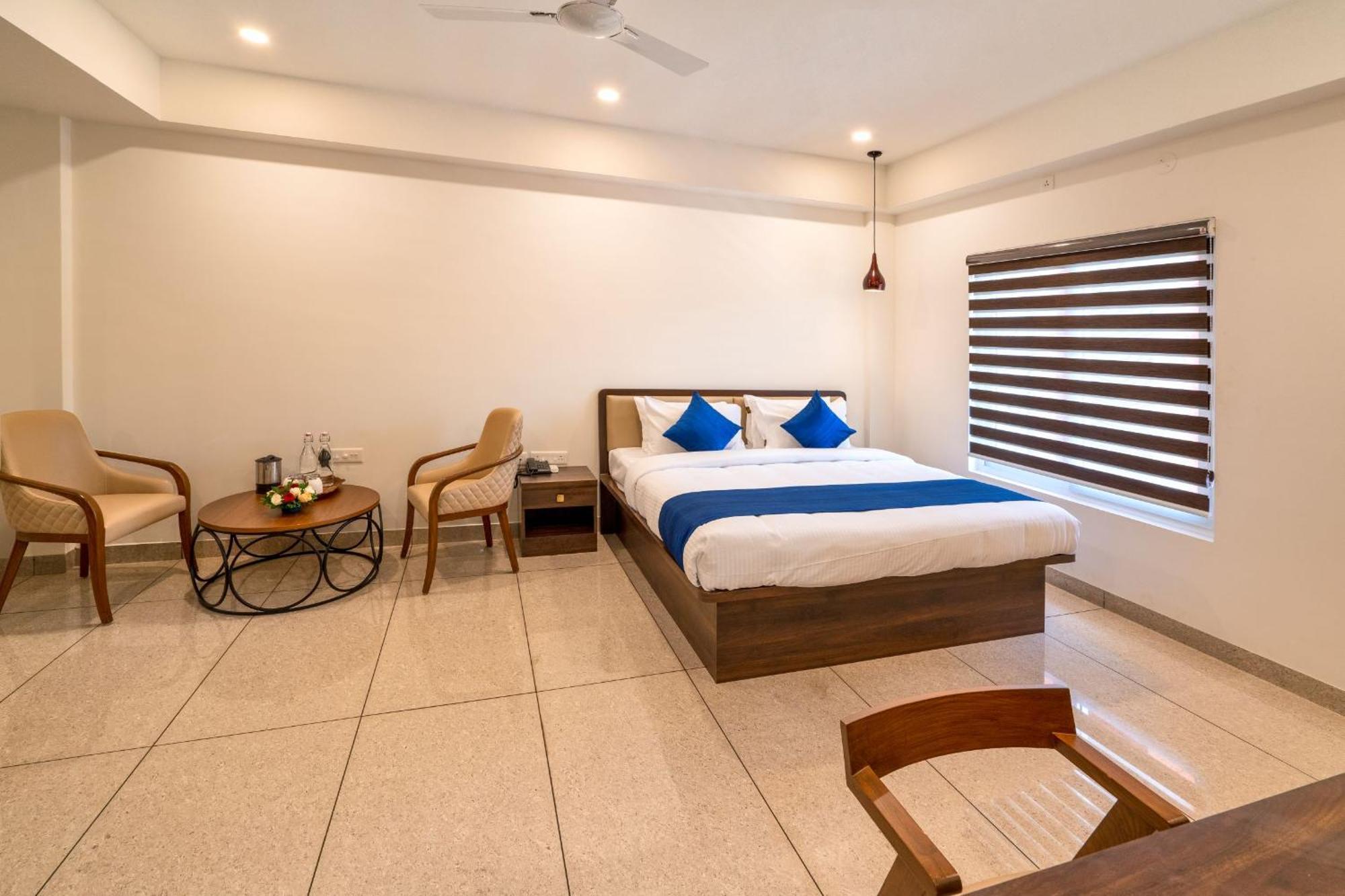 Kumbanad Heritage Hotel Vennikulam Kültér fotó